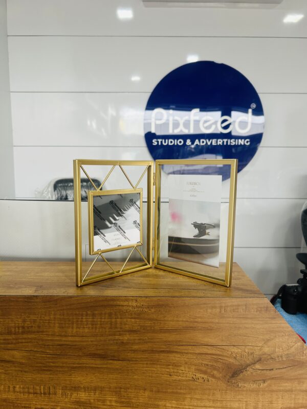 FOLDING GOLDEN METAL FRAME SQUARE